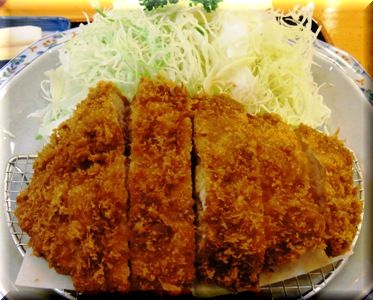 宮交シティ不二かつのとんかつ画像